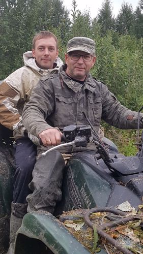 Свердловский росгвардеец, находясь в отпуске, нашел заблудившихся грибников