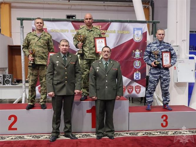 Свердловские  росгвардейцы стали призёрами Чемпионата Уральского округа Росгвардии по самбо