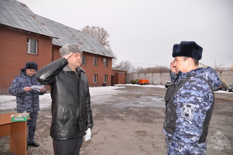 В Екатеринбурге наградили лучших сотрудников Росгвардии
