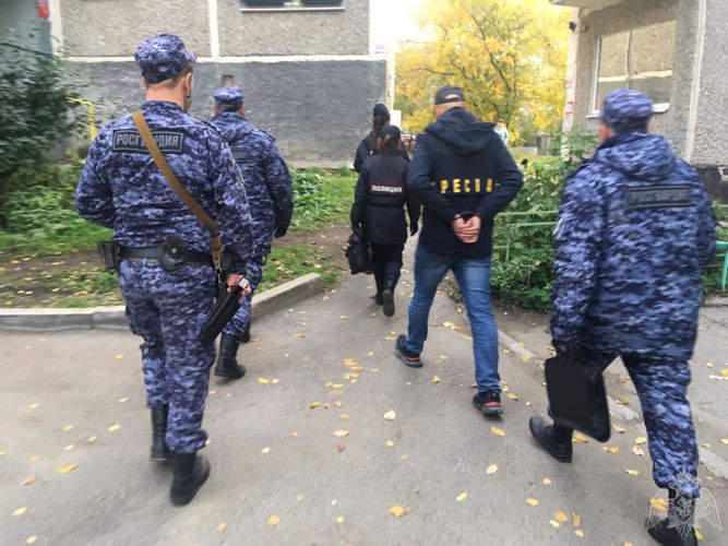 На Среднем Урале сотрудники Росгвардии пресекли факт незаконного оборота наркотиков