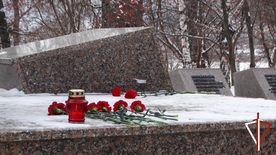 Сотрудники Нижнетагильского ОМОН «Рассвет» Росгвардии приняли участие в мероприятиях, посвященных  Дню памяти о россиянах, исполнявших служебный долг за пределами Отечества