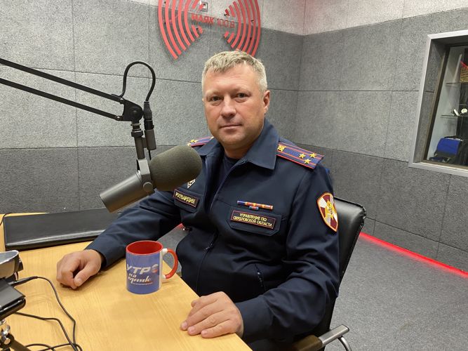 Слушателям радио «Маяк» рассказали о возможности поступления на службу в Росгвардию (видео стрим)