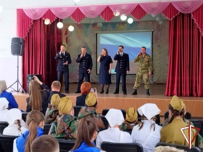 На Среднем Урале продолжаются мероприятия в рамках патриотического проекта Росгвардии