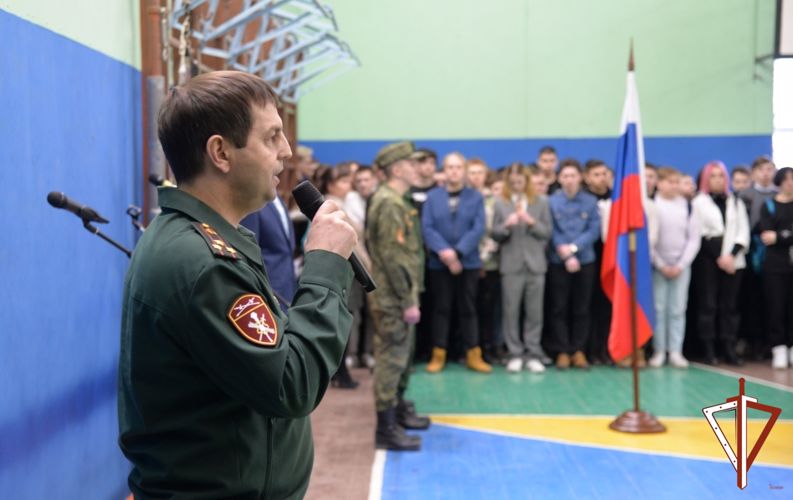 На Среднем Урале дан старт мероприятиям, посвященным Дню защитника Отечества