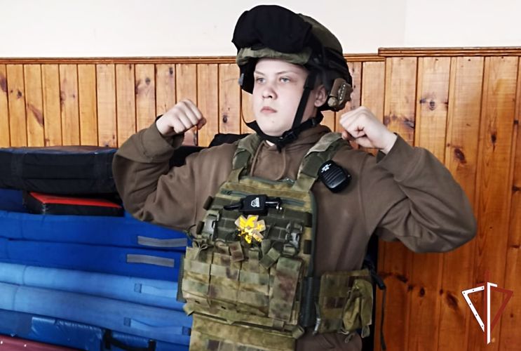 Свердловские школьники  побывали в гостях в ОМОН «Топаз» Росгвардии