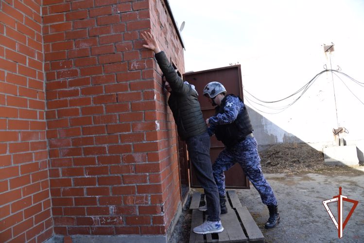 На Среднем Урале росгвардейцы состязались за звание лучшего по профессии (видео)