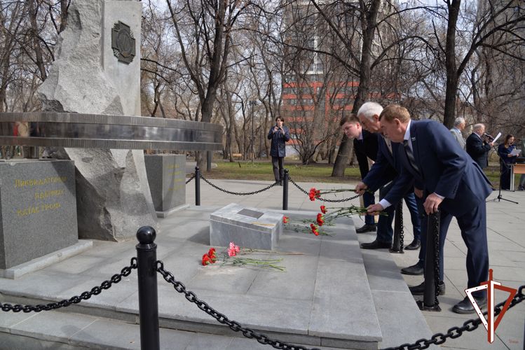 На Среднем Урале росгвардейцы почтили память героев - чернобыльцев