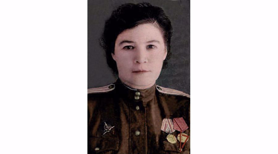 Росгвардейцы передали в музей Орден Красной Звезды ветерана ВОВ, найденный в зоне СВО