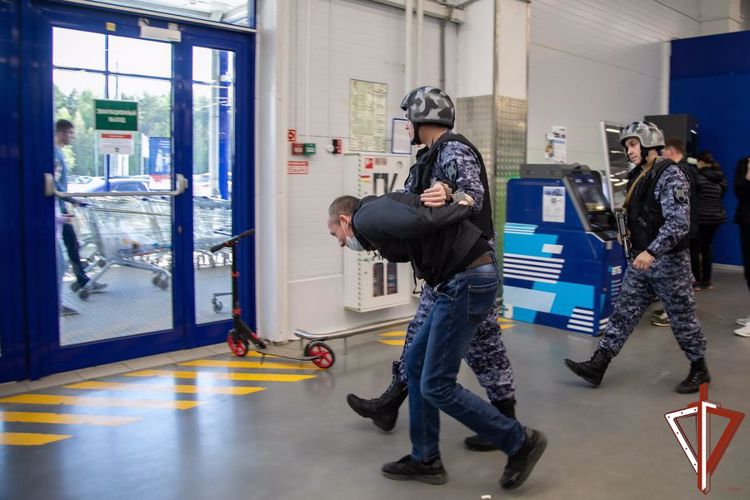 На Среднем Урале сотрудники Росгвардии пресекли две кражи