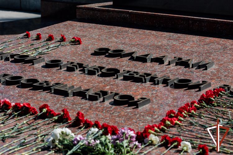 Сотрудники и военнослужащие Управления Росгвардии по Свердловской области приняли участие в епархиальных памятных мероприятиях в честь Дня Победы