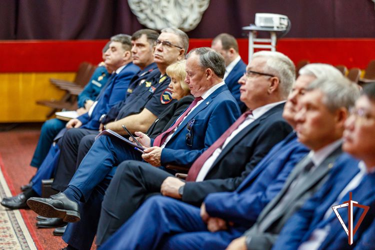 В Екатеринбурге состоялось межведомственное совещание по вопросам информирования о мерах в области противодействия терроризму (видео)
