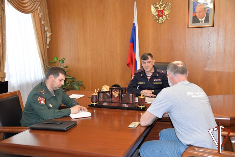 Начальник Управления Росгвардии по Свердловской области провел личный прием граждан