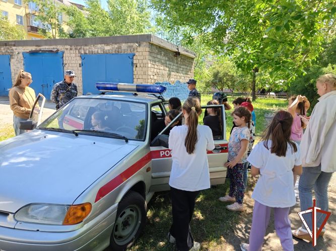 На Среднем Урале продолжаются мероприятия в рамках акции «Каникулы с Росгвардией»