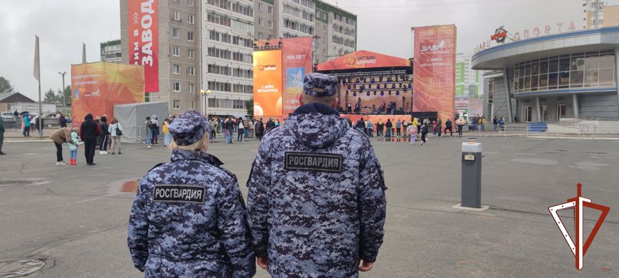 В Свердловской области Росгвардия обеспечила правопорядок в период празднования Дня металлурга