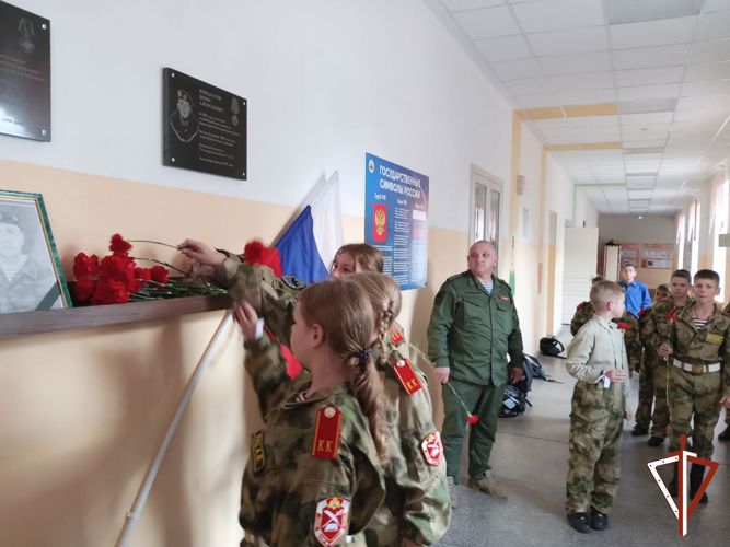 При участии Росгвардии в Нижнем Тагиле состоялось  мероприятие в рамках Дня солидарности в борьбе с терроризмом (видео)