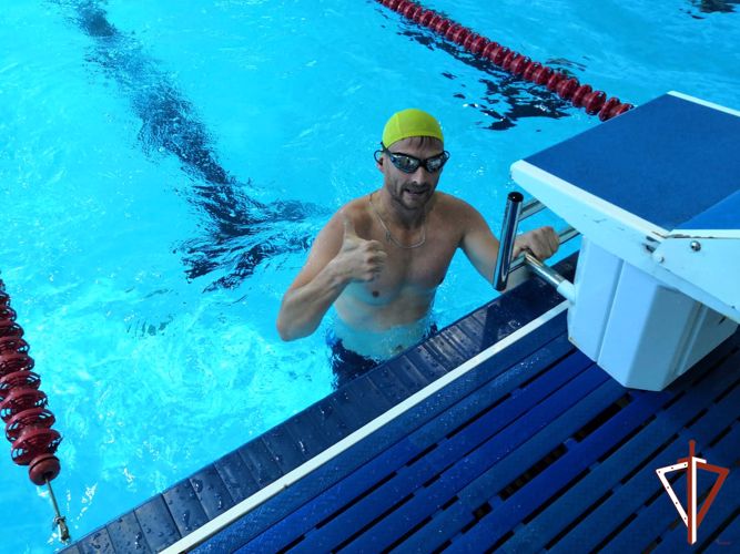Свердловские росгвардейцы приняли участие в региональном чемпионате по плаванию