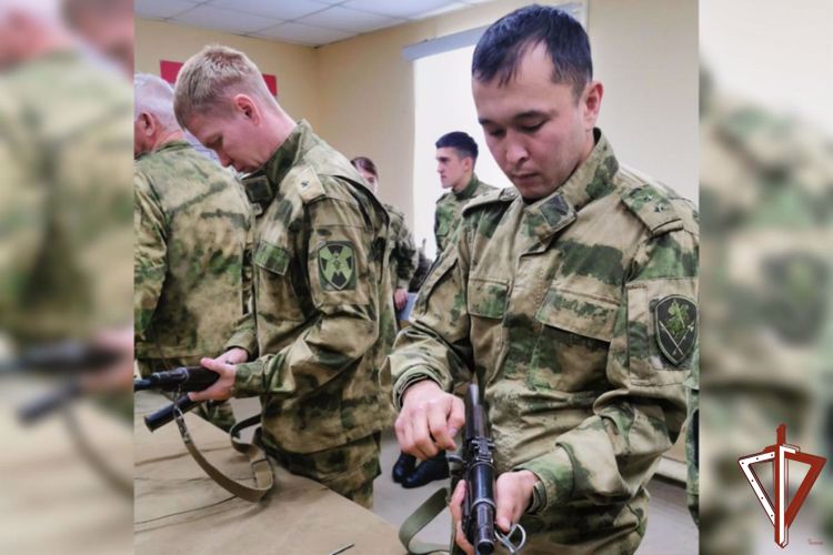 Сбор с личным составом спортивной команды при управлении Уральского округа Росгвардии состоялся в Екатеринбурге