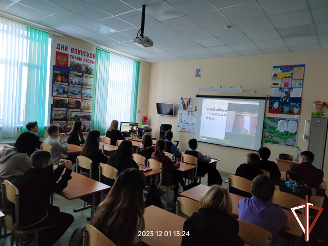Патриотические мероприятия ко Дню Героев Отечества продолжаются в Свердловской области