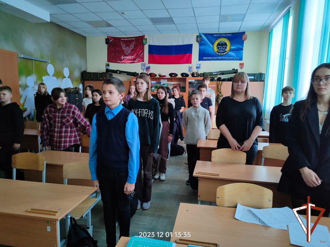 Патриотические мероприятия ко Дню Героев Отечества продолжаются в Свердловской области