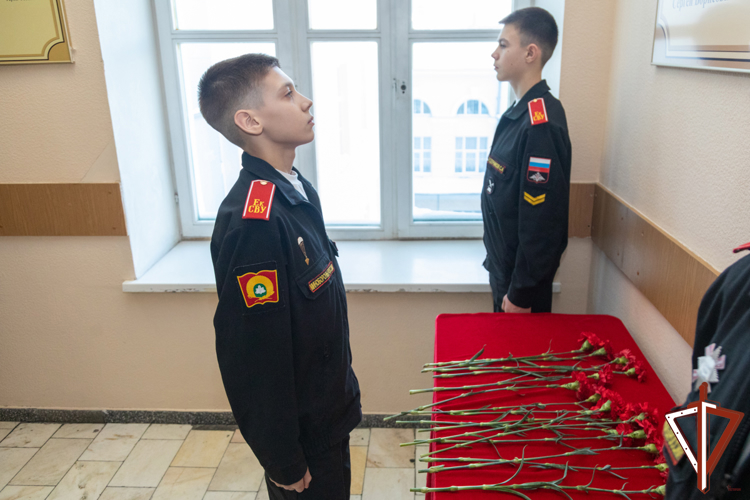 Память журналистов войск правопорядка почтили в Екатеринбурге (видео)