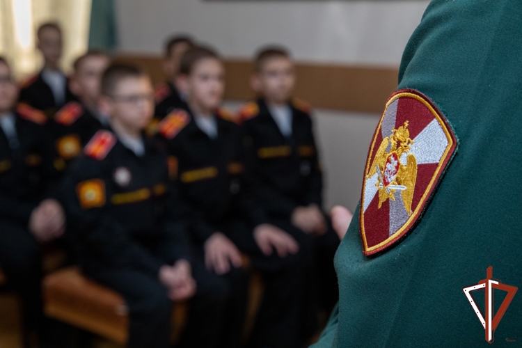 Память журналистов войск правопорядка почтили в Екатеринбурге (видео)