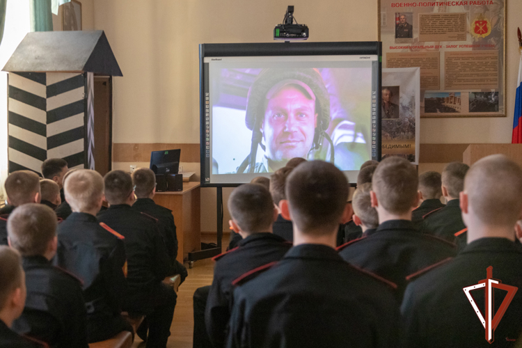 Память журналистов войск правопорядка почтили в Екатеринбурге (видео)