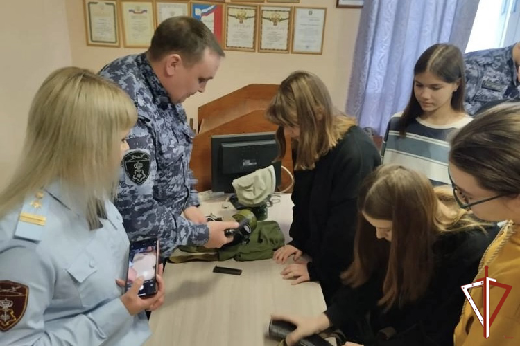 Патриотические мероприятия ко Дню Героев Отечества продолжаются в Свердловской области