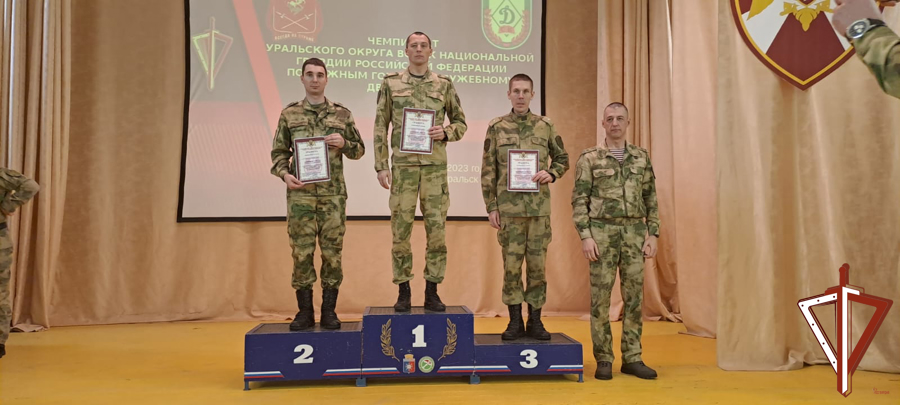 В Уральском округе Росгвардии завершился чемпионат по лыжным гонкам и служебному двоеборью