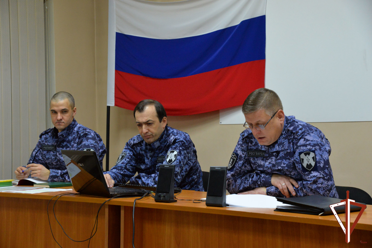 Подразделения Управления Росгвардии по Свердловской области приступили к зимнему периоду обучения