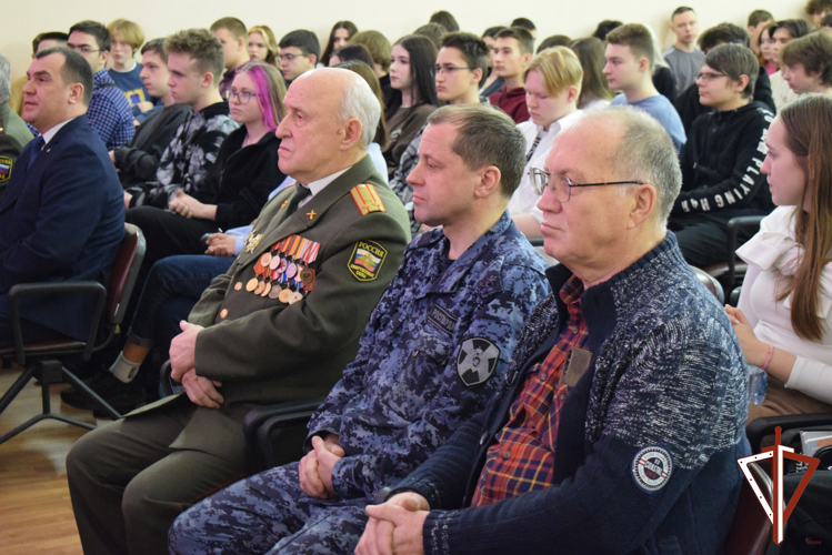 На Среднем Урале с участием Росгвардии стартовали мероприятия в рамках акции «Неделя Мужества»
