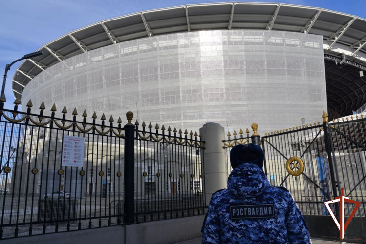 В Екатеринбурге Росгвардия обеспечила правопорядок на матче Кубка России по футболу