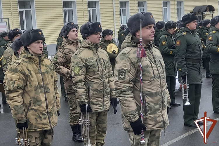 Сводный оркестр Уральского округа Росгвардии приступил к репетициям Парада Победы в Екатеринбурге