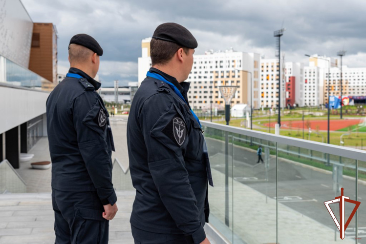 В Екатеринбурге Росгвардия обеспечила правопорядок на футбольном матче Российской Премьер Лиги