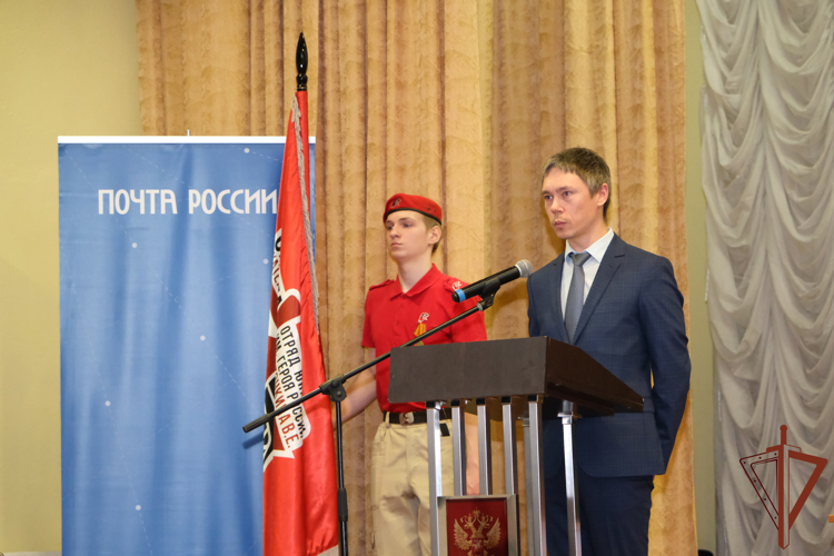 Торжественная церемония гашения посвященной Герою России Владимиру Ласточкину марки состоялась в Екатеринбурге