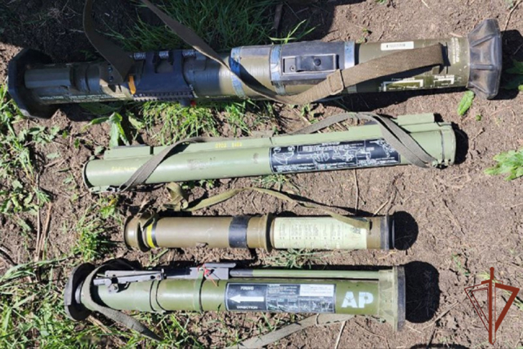 Росгвардейцы обнаружили в ДНР полевой склад с вооружением стран НАТО