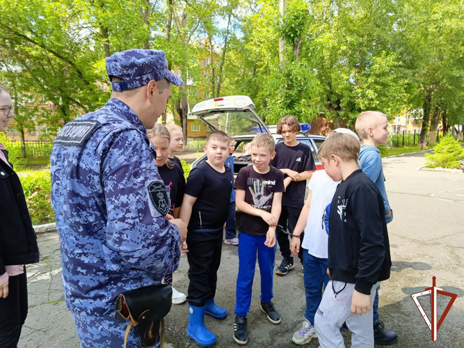 Мероприятия в рамках акции «Каникулы с Росгвардией» продолжаются на Среднем Урале
