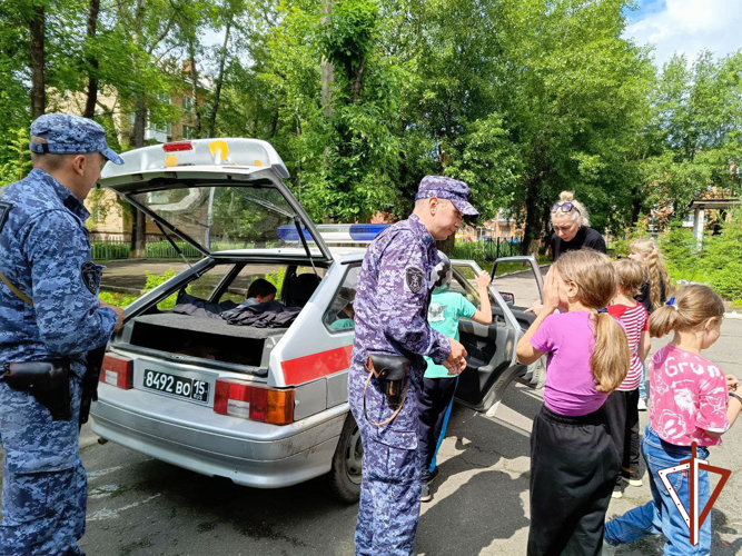 Мероприятия в рамках акции «Каникулы с Росгвардией» продолжаются на Среднем Урале