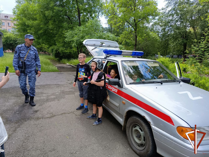 Мероприятия в рамках акции «Каникулы с Росгвардией» продолжаются на Среднем Урале