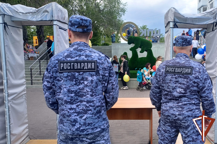 Росгвардия обеспечила правопорядок в День защиты детей на  Среднем Урале