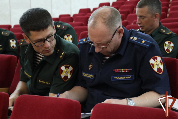 В Уральском округе Росгвардии завершился учебно-методический сбор руководителей юридических (правовых) подразделений