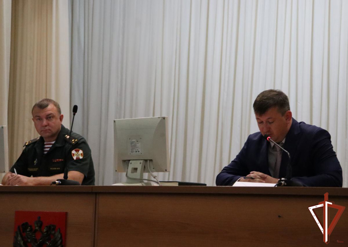 В Уральском округе Росгвардии завершился учебно-методический сбор руководителей юридических (правовых) подразделений