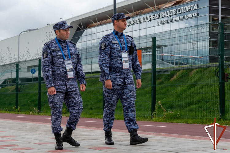 В Екатеринбурге Росгвардия обеспечила охрану порядка на Кубке России по плаванию