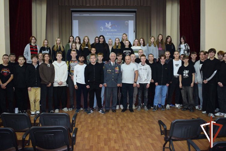 В Свердловской области росгвардейцы провели для молодежи мероприятия, приуроченные памяти жертв трагедии в Беслане