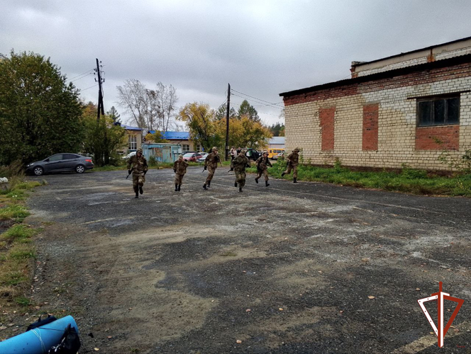 Подшефный Росгвардии кадетский класс занял второе место в межрегиональном военно-спортивном слете на Среднем Урале