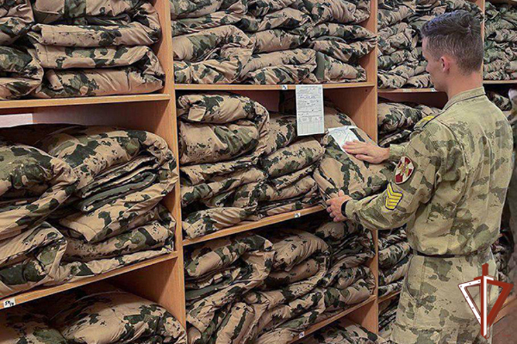 Курсанты Пермского военного института Росгвардии проходят практику на Урале 