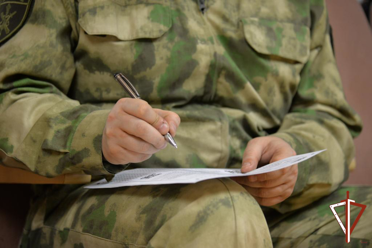 На Среднем Урале росгвардейцы присоединились к просветительской акции «Географический диктант»