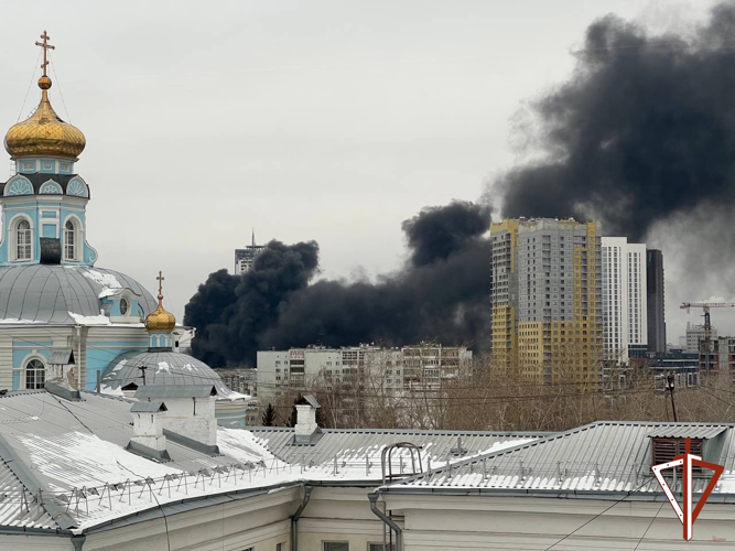 Росгвардейцы оказали содействие в ликвидации крупного пожара в городской больнице Екатеринбурга