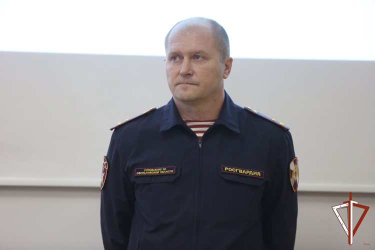 В Екатеринбурге росгвардейцы рассказали студентам  о службе в ведомстве