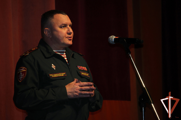 Новогодняя елка для детей военнослужащих Уральского округа Росгвардии состоялась в Екатеринбурге