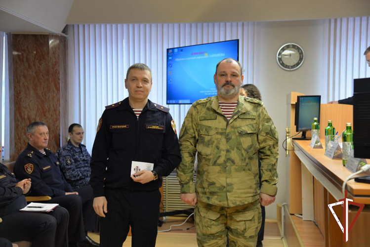 В Екатеринбурге с участием представителя Уральского округа Росгвардии подведены итоги служебно-боевой деятельности территориального управления ведомства 